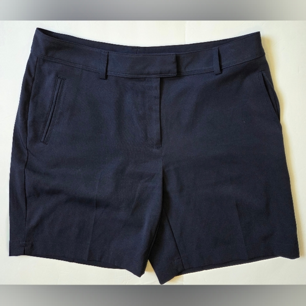 Lady Hagen Golf Shorts Navy Blue Size 6